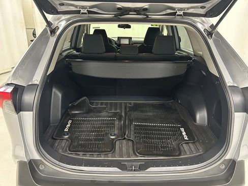 Used 2019 Toyota RAV4 LE w/ All Weather Liner Package AWD/4WD image 11
