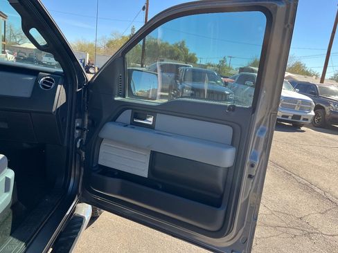 Used 2014 Ford F150 XLT w/ XLT Chrome Package image 18