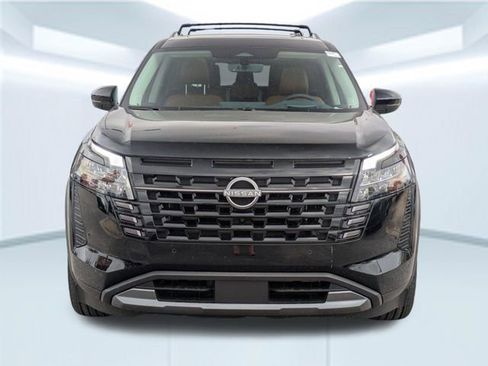 New 2026 Nissan Pathfinder Platinum image 10