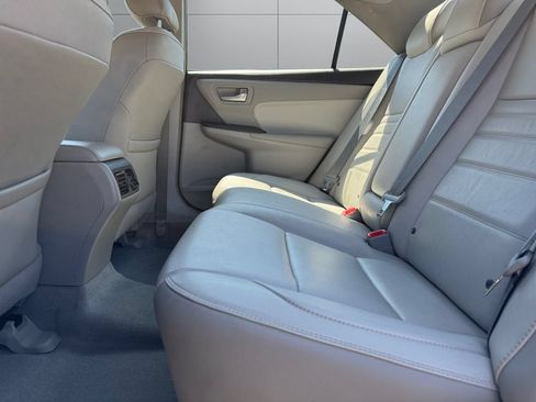 Certified 2016 Toyota Camry XLE FWD image 16