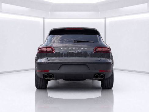 Used 2017 Porsche Macan GTS AWD/4WD image 4