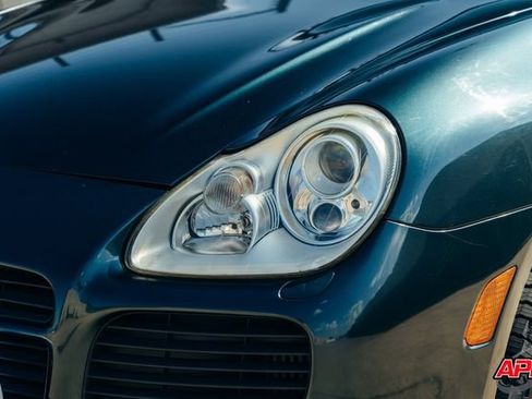 Used 2004 Porsche Cayenne Turbo AWD/4WD image 44