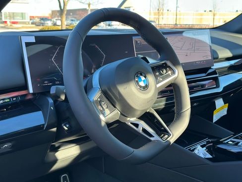 New 2026 BMW 530i xDrive w/ M Sport Package image 18