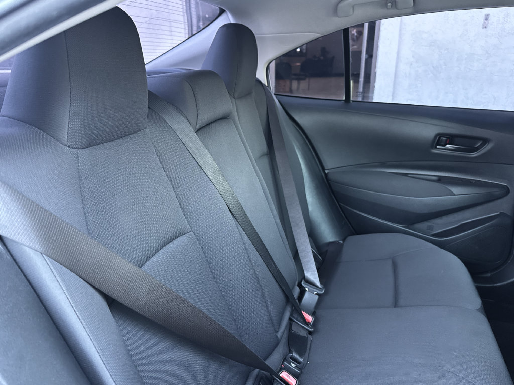 Used 2024 Toyota Corolla LE FWD image 19