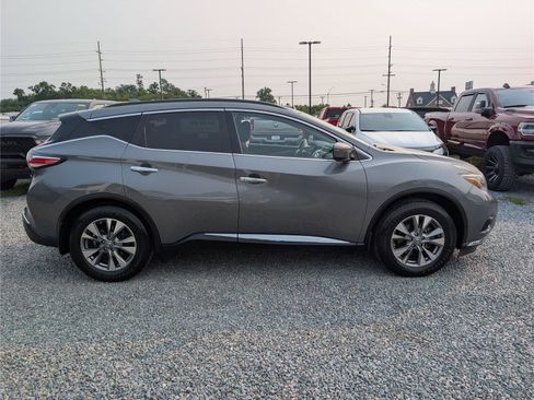 Used 2018 Nissan Murano SV AWD/4WD image 6