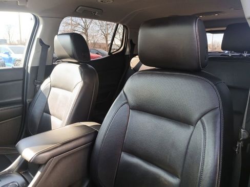 Used 2018 GMC Acadia SLT image 13