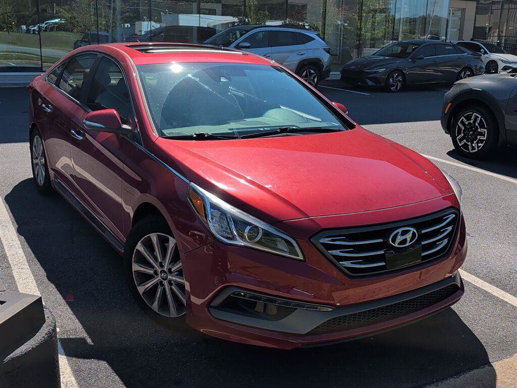 Used 2017 Hyundai Sonata Limited w/ Ultimate Package 04 FWD image 1