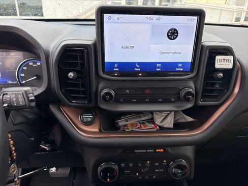 Used 2022 Ford Bronco Sport Outer Banks image 15