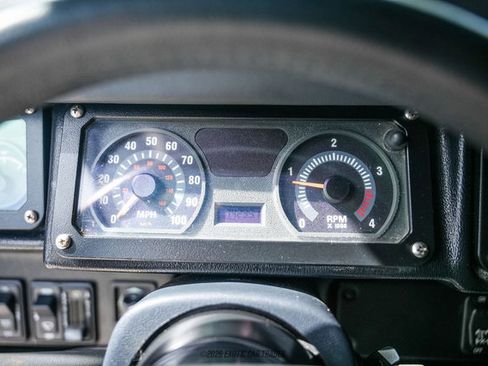 Used 2003 HUMMER H1 4-Door Open Top image 35