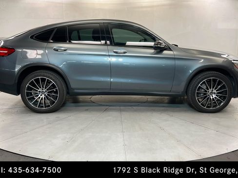 Used 2017 Mercedes-Benz GLC 300 4MATIC Coupe image 6