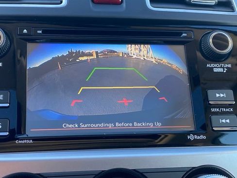 Used 2017 Subaru Crosstrek 2.0i Premium w/ Moonroof Package AWD/4WD image 15