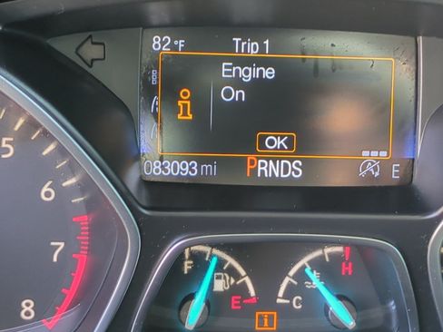 Used 2017 Ford Escape SE w/ Equipment Group 201A FWD image 23