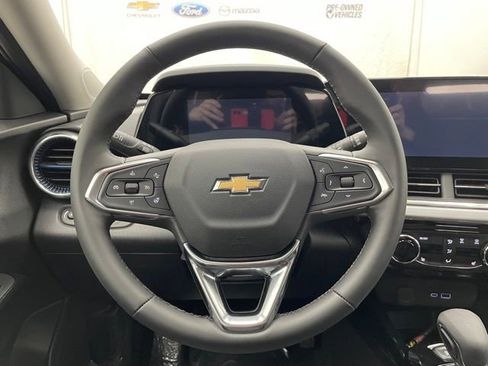 New 2026 Chevrolet Trax LT image 10