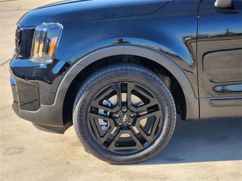 Certified 2024 Kia Telluride EX X-Line image 8