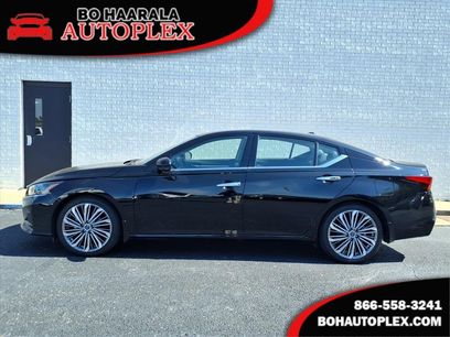 Used 2024 Nissan Altima 2.5 SL