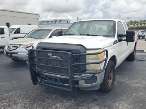 Used 2011 Ford F250 XL w/ PWR Equipment Group RWD image 3