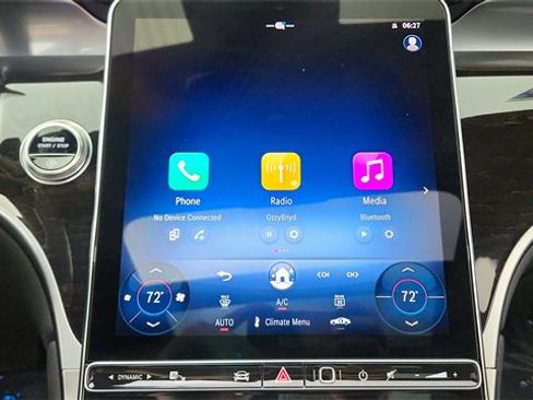 Used 2025 Mercedes-Benz GLC 300 image 43