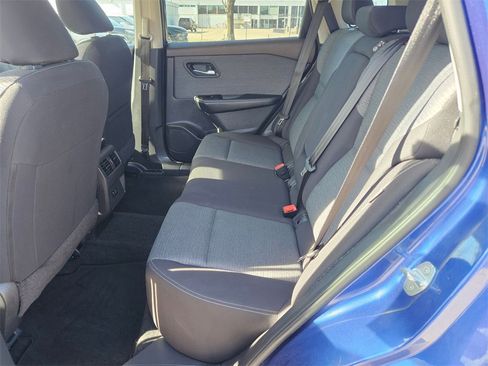Used 2023 Nissan Rogue SV image 26