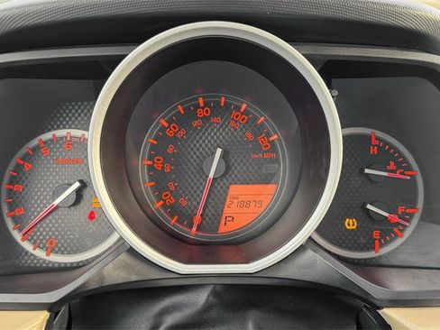 Used 2013 Toyota 4Runner SR5 image 17