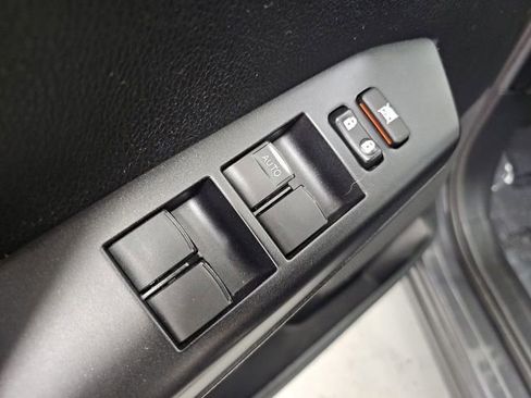 Used 2018 Toyota RAV4 LE w/ All Weather Liner Package AWD/4WD image 12