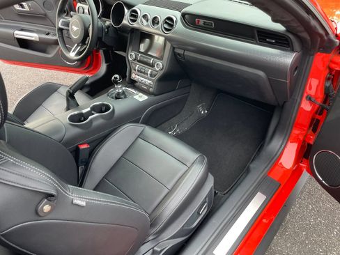 Used 2016 Ford Mustang GT Premium w/ GT Performance Package RWD image 13