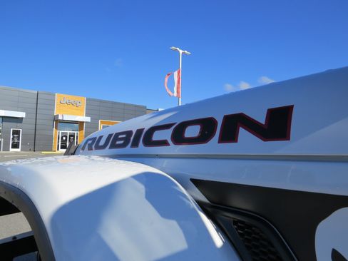 Used 2020 Jeep Gladiator Rubicon image 13