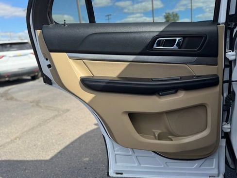 Used 2017 Ford Explorer 4WD image 14
