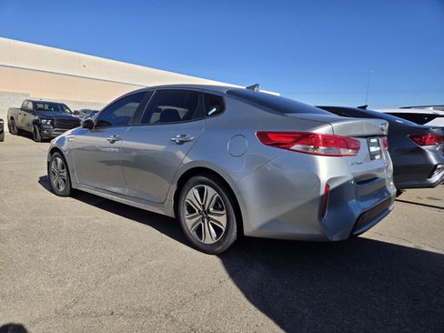 Used 2017 Kia Optima EX image 6