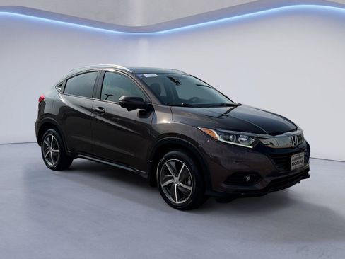 Certified 2022 Honda HR-V EX-L image 1