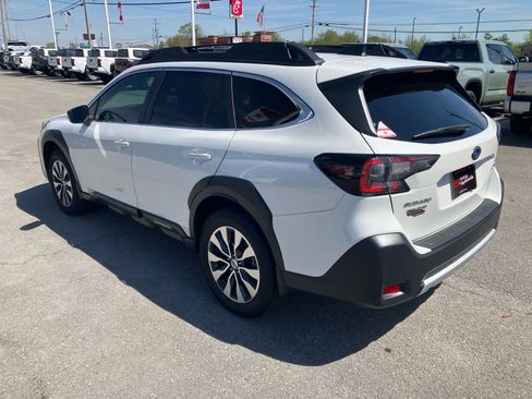 Used 2024 Subaru Outback Limited AWD/4WD image 5