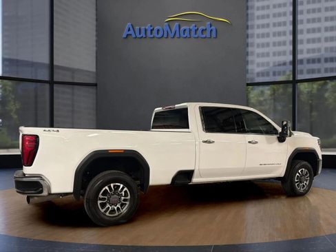 Used 2024 GMC Sierra 3500 SLT image 12