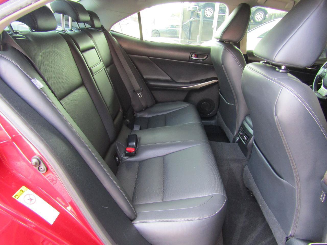 Used 2015 Lexus IS 250 RWD image 13