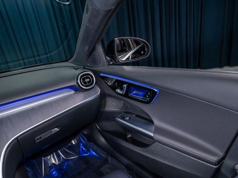 Certified 2025 Mercedes-Benz C 300 Sedan image 22