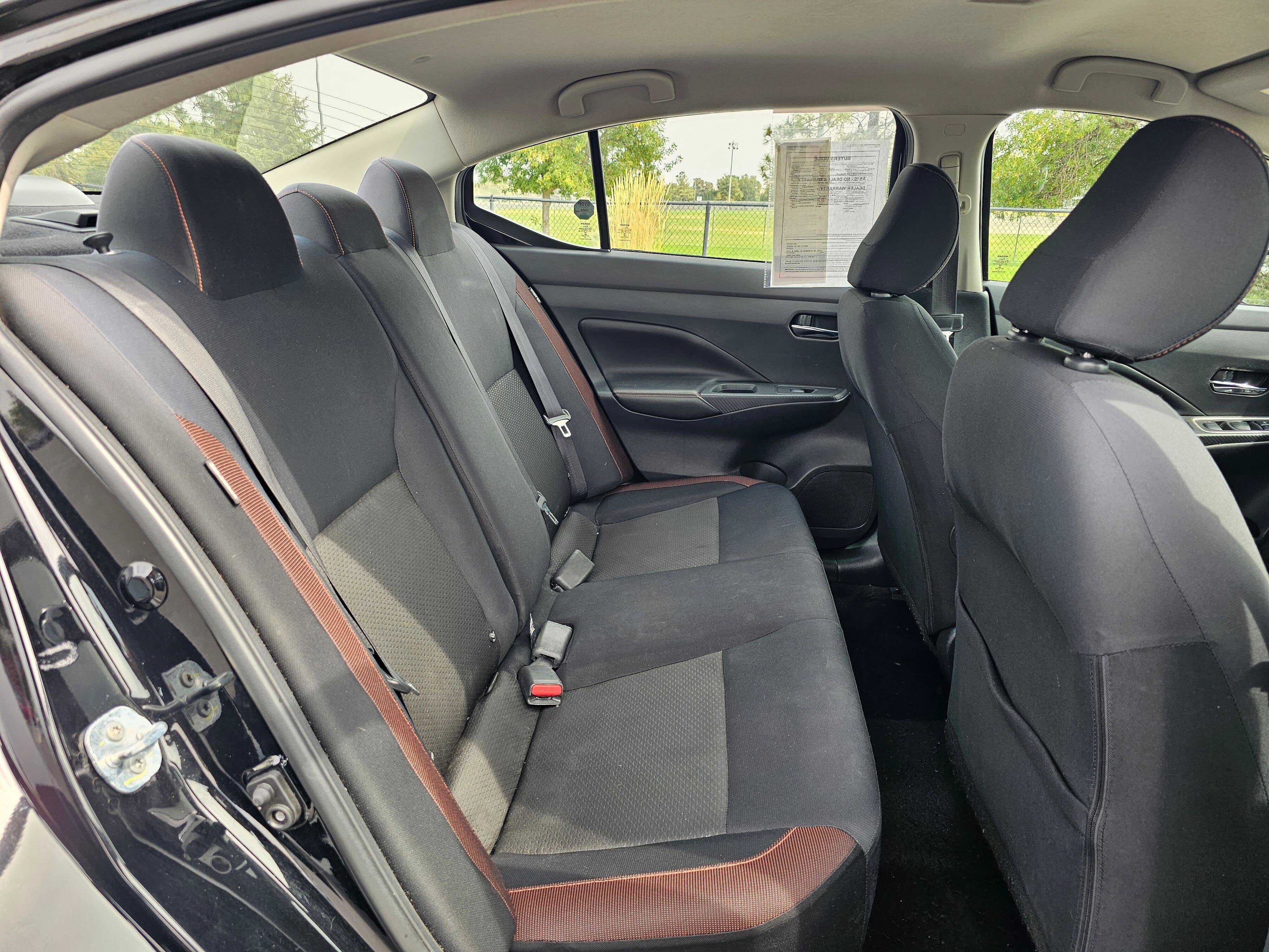 Used 2020 Nissan Versa SR FWD image 12