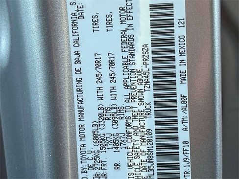 Certified 2025 Toyota Tacoma SR5 image 24