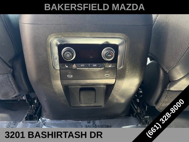 Used 2024 Chevrolet Tahoe LT w/ Luxury Package RWD image 13
