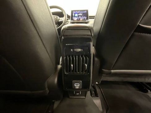 Used 2025 Jeep Compass Limited AWD/4WD image 26