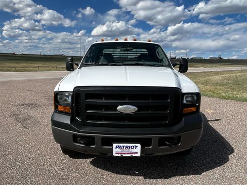 Used 2006 Ford F350 XL AWD/4WD image 8