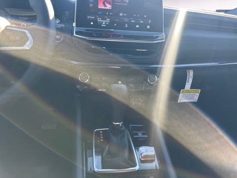 New 2026 Jeep Compass Latitude AWD/4WD image 11