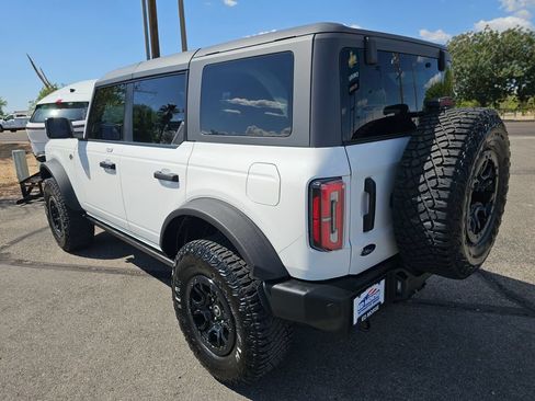 Used 2022 Ford Bronco Wildtrak AWD/4WD image 3