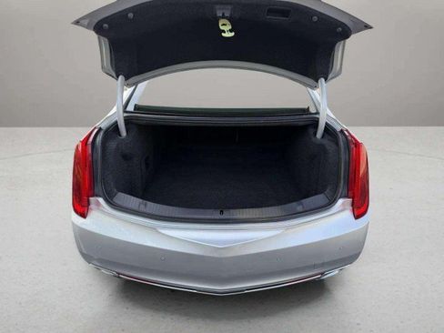 Used 2017 Cadillac XTS Luxury FWD image 32