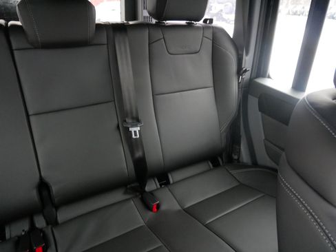 New 2026 INEOS Grenadier image 14