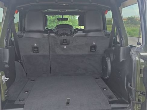 Used 2021 Jeep Wrangler Unlimited Sport AWD/4WD image 9