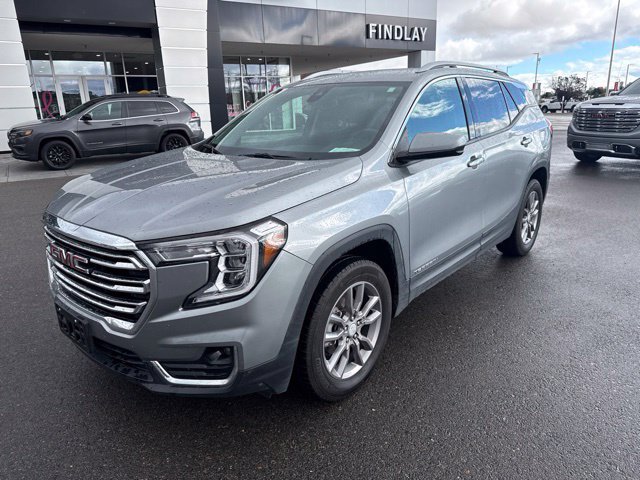 Used 2024 GMC Terrain SLT AWD/4WD image 1