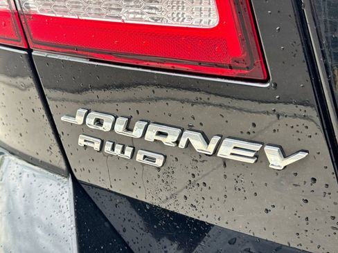 Used 2017 Dodge Journey GT AWD/4WD image 15