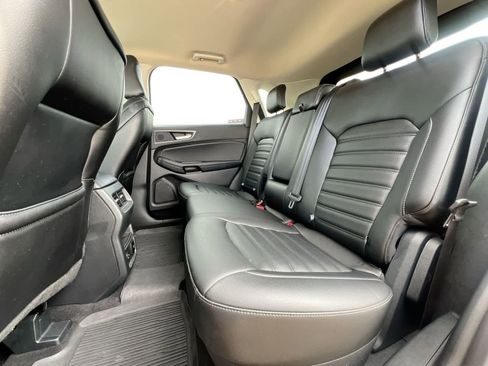 Used 2021 Ford Edge SEL w/ Convenience Package image 19