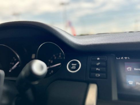 Used 2017 Land Rover Discovery Sport HSE AWD/4WD image 85