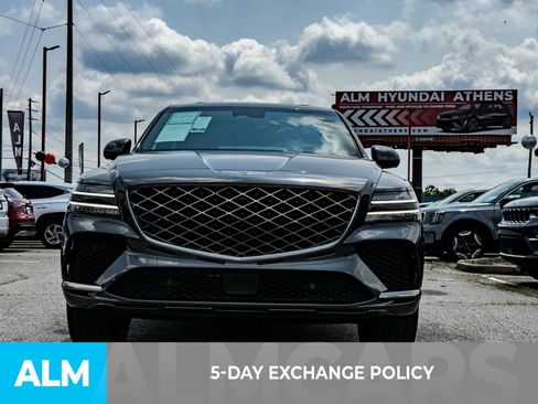 Used 2025 Genesis GV80 3.5T e-SC AWD/4WD image 3