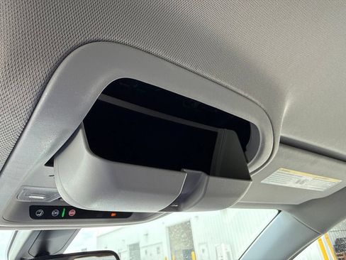 Used 2019 GMC Acadia SLE w/ Driver Alert Package I FWD image 25
