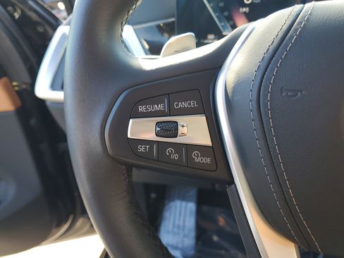 Used 2024 BMW X5 xDrive40i w/ Executive Package image 30